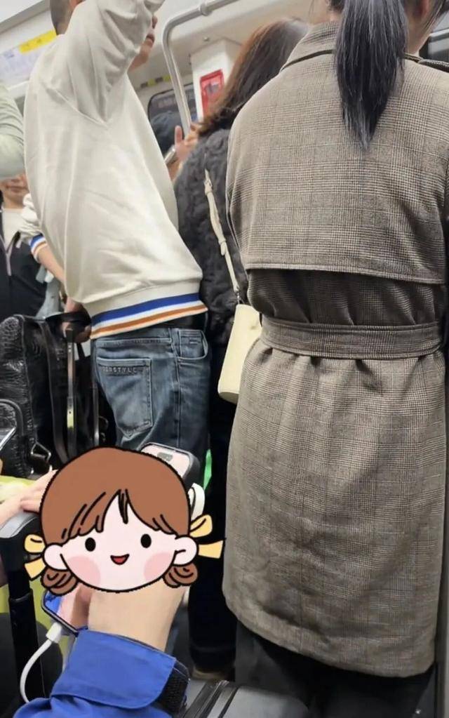 网友上传男子地铁猥亵女性视频，警方顺藤摸瓜抓获嫌疑人